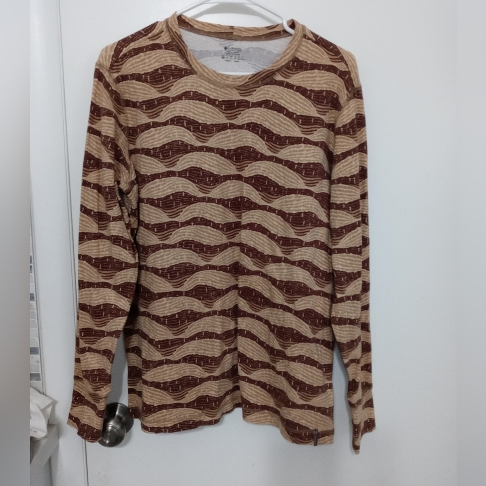 Columbia long sleeve brown "Waves" Stretch Pullover Shirt XL